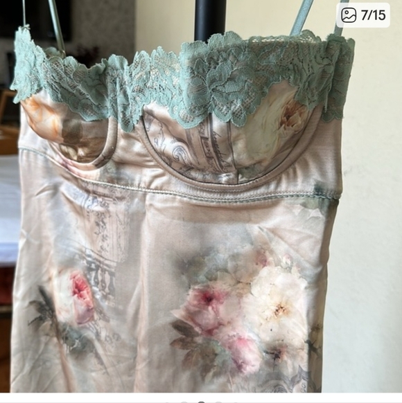 House of CB Floral Midi Dress in Cream and Pink - Picture 11 of 11